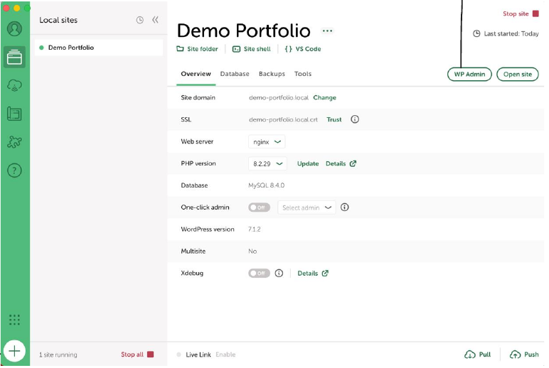 Local WP-dashboard uit les 3: de lokale site is geselecteerd en bovenaan rechts zijn de knoppen WP Admin en Open site zichtbaar.